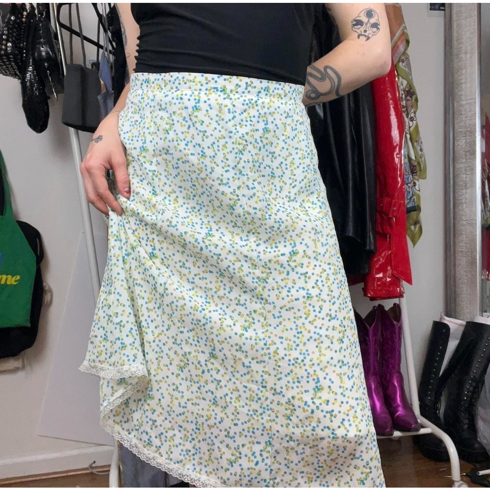Women's Pierre Cardin Skirt Size 14 White Floral whimsical vintage 90s grunge